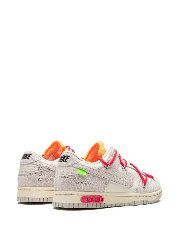 DUNK Low Off-White Lot 40