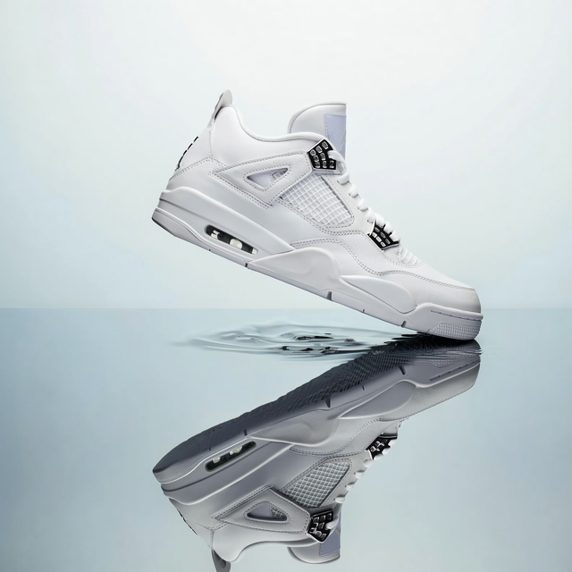 NIKE AIR JORDAN 4 Pure Money